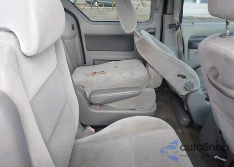 2005 Ford Freestar Sel z USA, uszkodzony, nr VIN 2FMDA52265BA10401